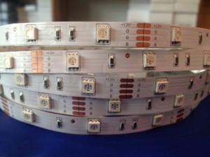 TAŚMA LED RGB 5060 150LED 36W