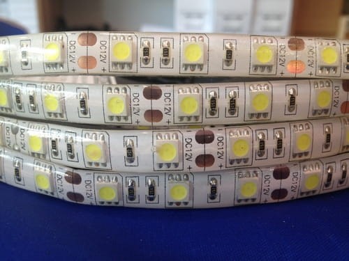 WODOODPORNA TAŚMA LED BIAŁA ZIMNA 5060 300 LED 72W IP65