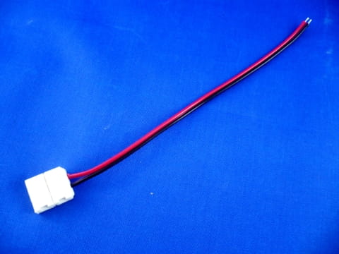 ZŁACZKA Z KABELKIEM DO TAŚMA LED 8mm 3528