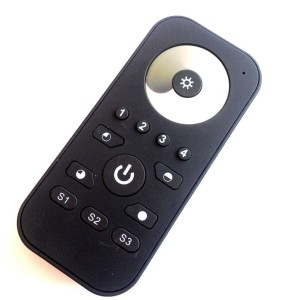 WIELOSTREFOWY PILOT ŚCIEMNIACZ  LED RGB  RADIOWY CL-400-D