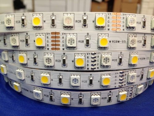 TAŚMA LED RGBW + BIAŁY CIEPŁY 300 LED 72W