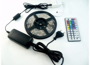 ZESTAW RGB 5 METRÓW DUŻY PILOT 44