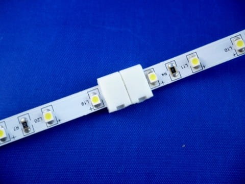 PODÓWJNA ZŁACZKA DO TAŚMA LED 8mm 3528